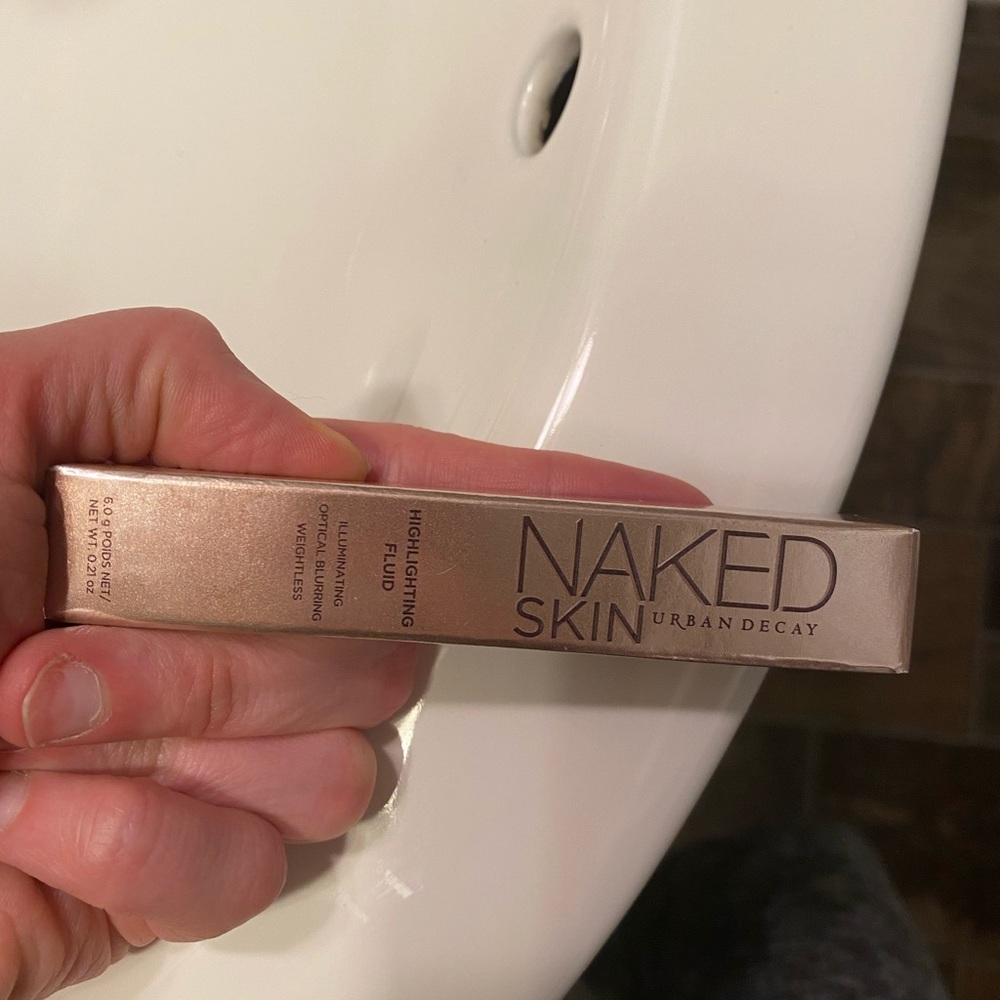 NIB Urban Decay naked highlighter in skywalk